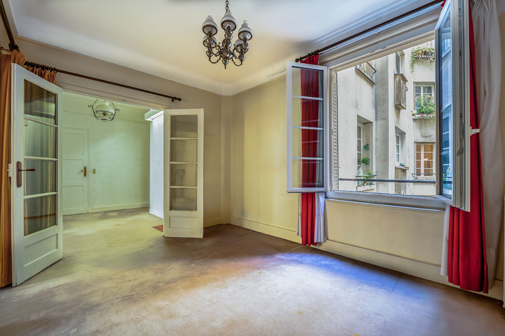 Vente Appartement à Paris Batignolles-Monceaux 17e arrondissement 3 pièces