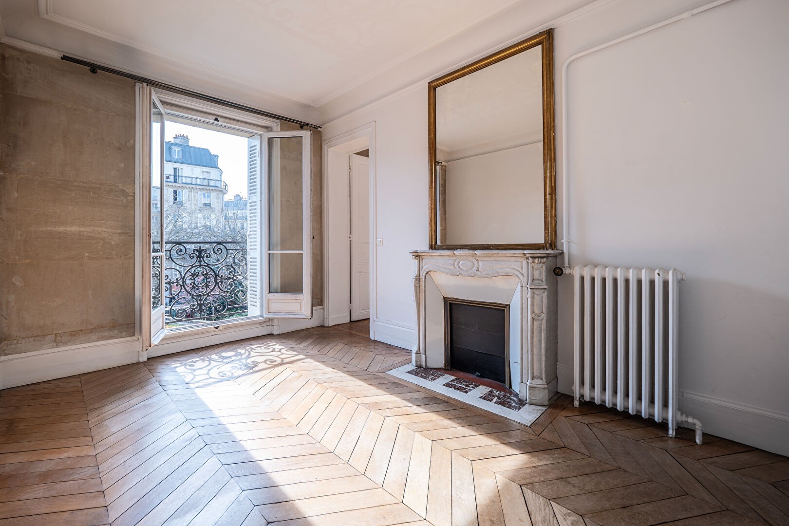 Vente Appartement à Paris Batignolles-Monceaux 17e arrondissement 3 pièces