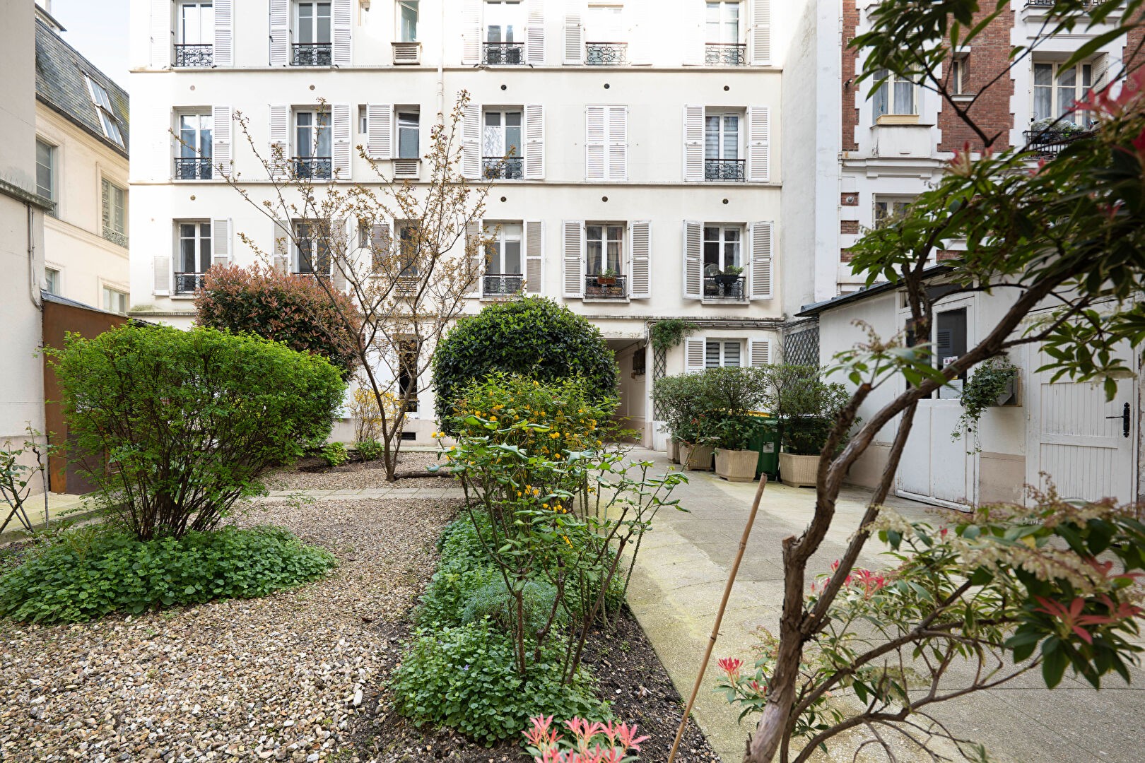 Vente Appartement à Paris Batignolles-Monceaux 17e arrondissement 3 pièces