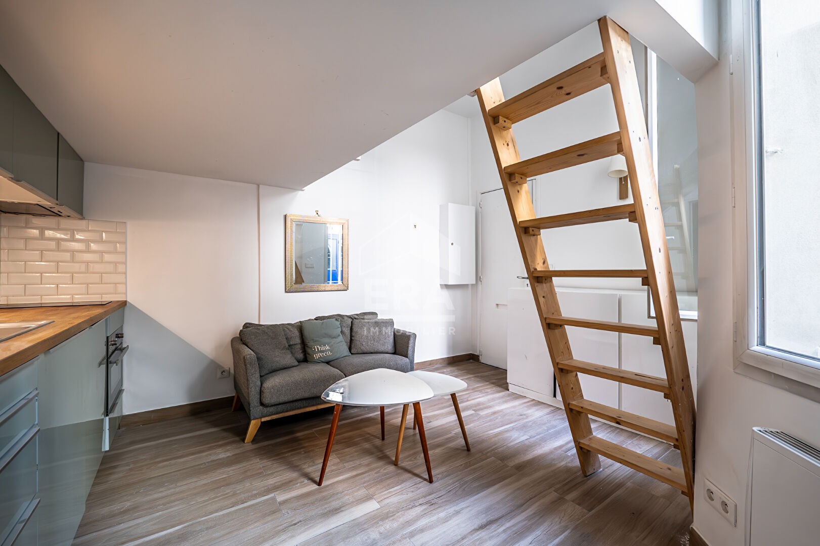 Vente Appartement à Paris Butte-Montmartre 18e arrondissement 1 pièce