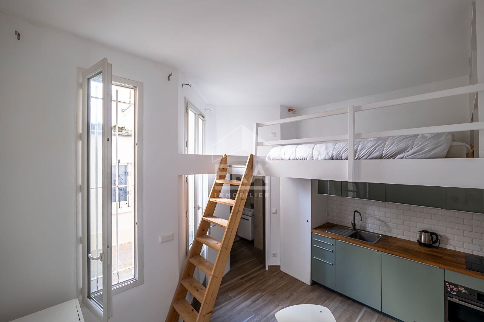 Vente Appartement à Paris Butte-Montmartre 18e arrondissement 1 pièce