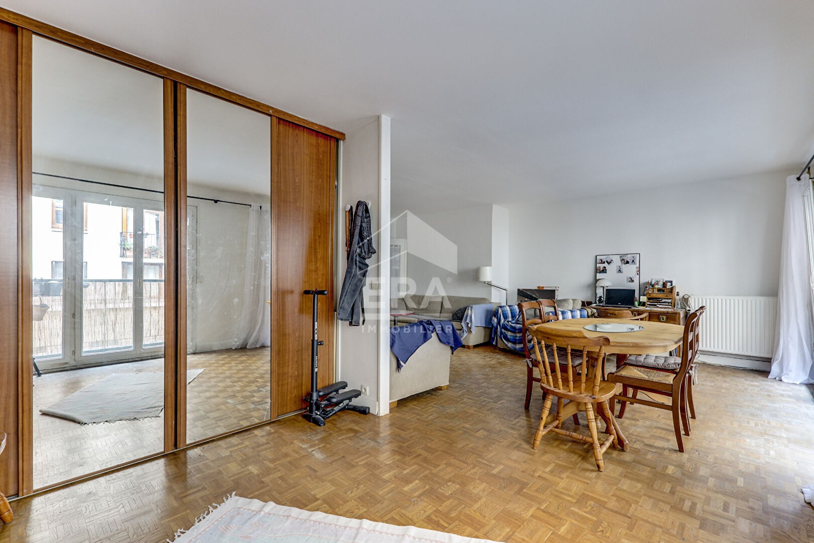 Vente Appartement à Paris Butte-Montmartre 18e arrondissement 4 pièces