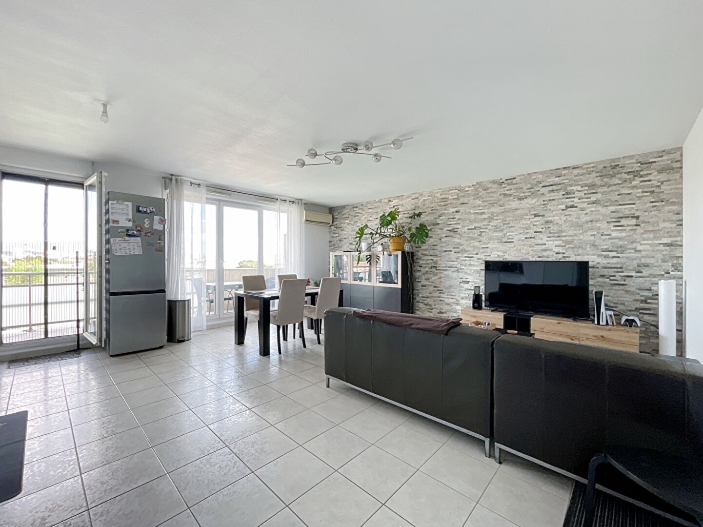 Vente Appartement à Marseille 15e arrondissement 3 pièces