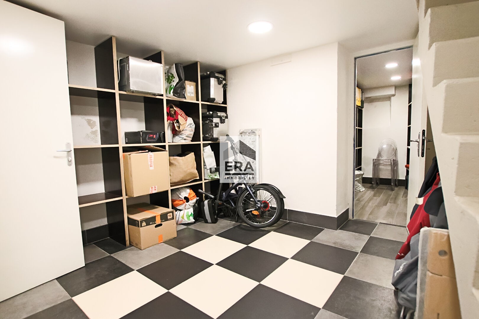 Vente Garage / Parking à Paris Gobelins 13e arrondissement 4 pièces