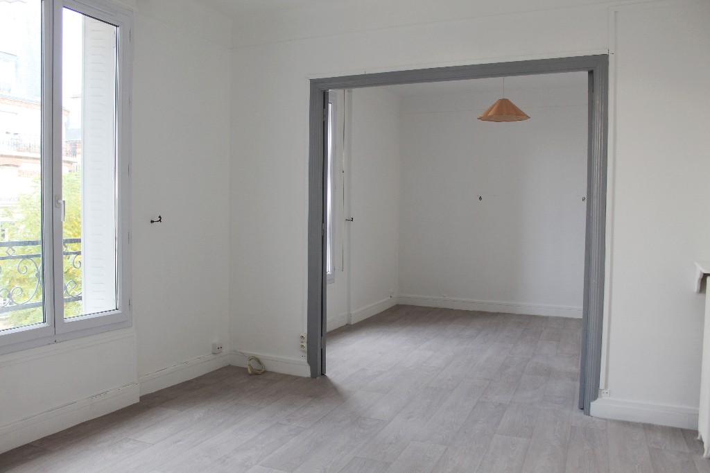 Location Appartement à Paris Vaugirard 15e arrondissement 2 pièces