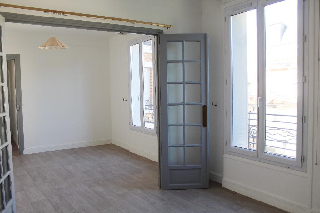 Location Appartement à Paris Vaugirard 15e arrondissement 2 pièces