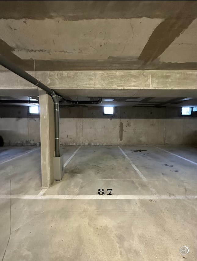 Vente Garage / Parking à Villecresnes 0 pièce