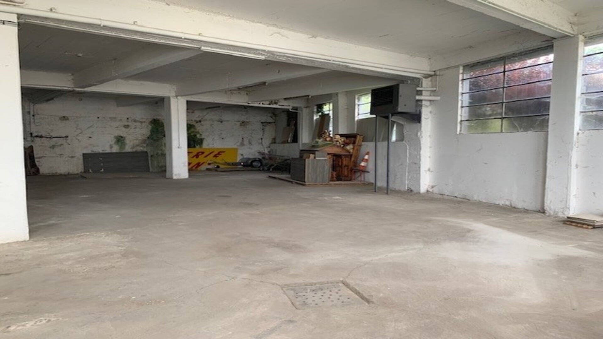 Location Garage / Parking à Saint-Étienne 0 pièce