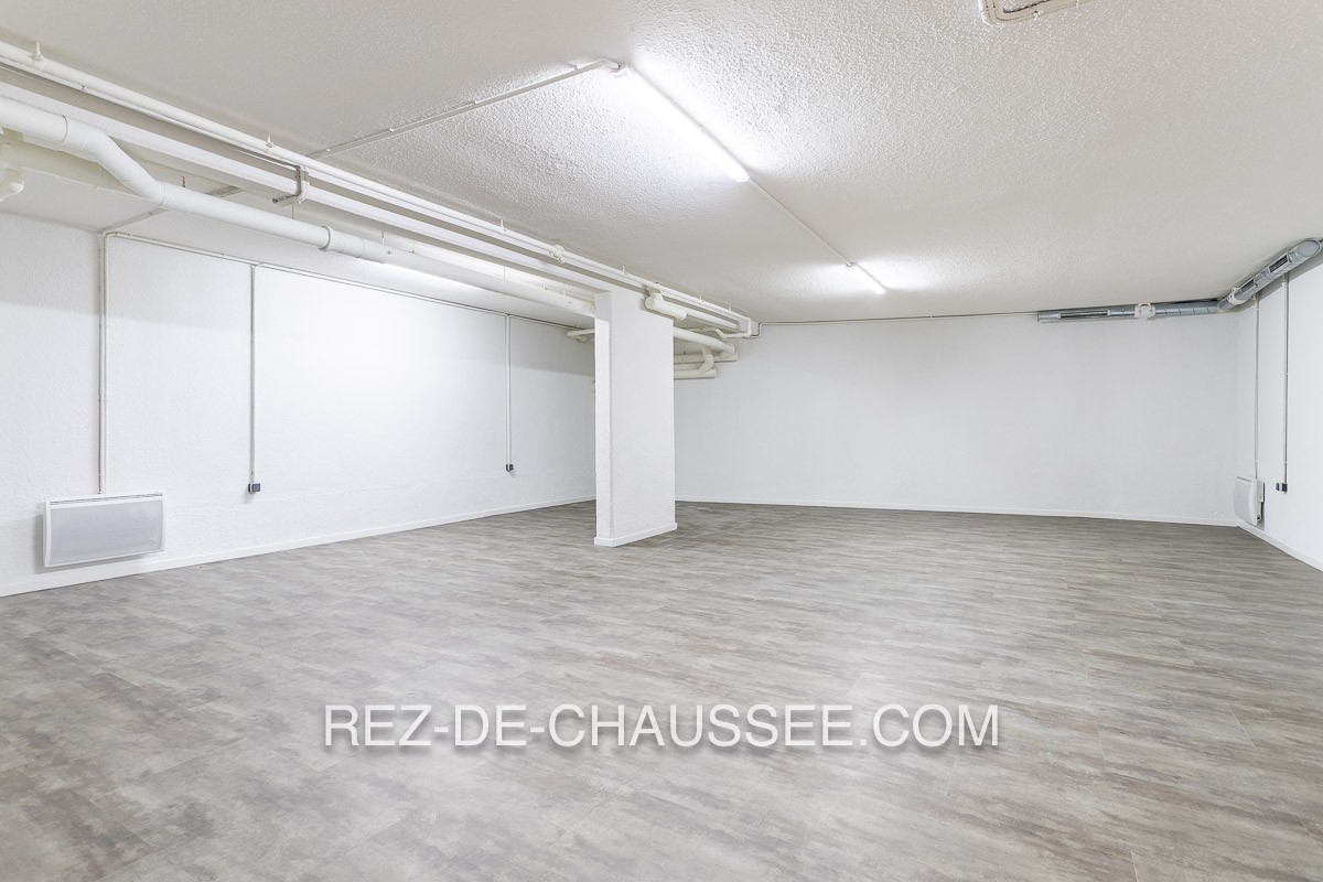 Vente Garage / Parking à Suresnes 4 pièces