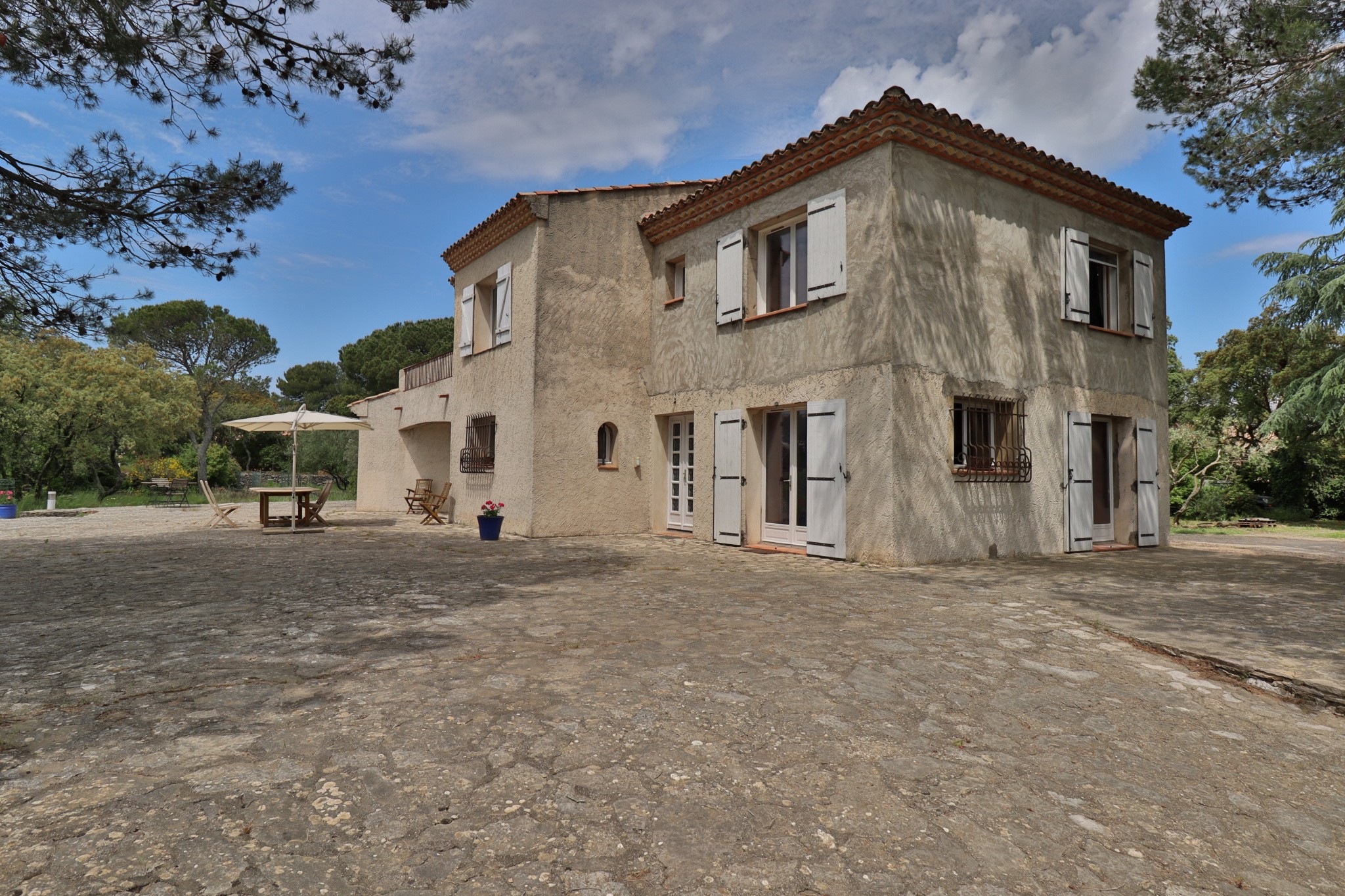 Vente Maison à Nîmes 8 pièces