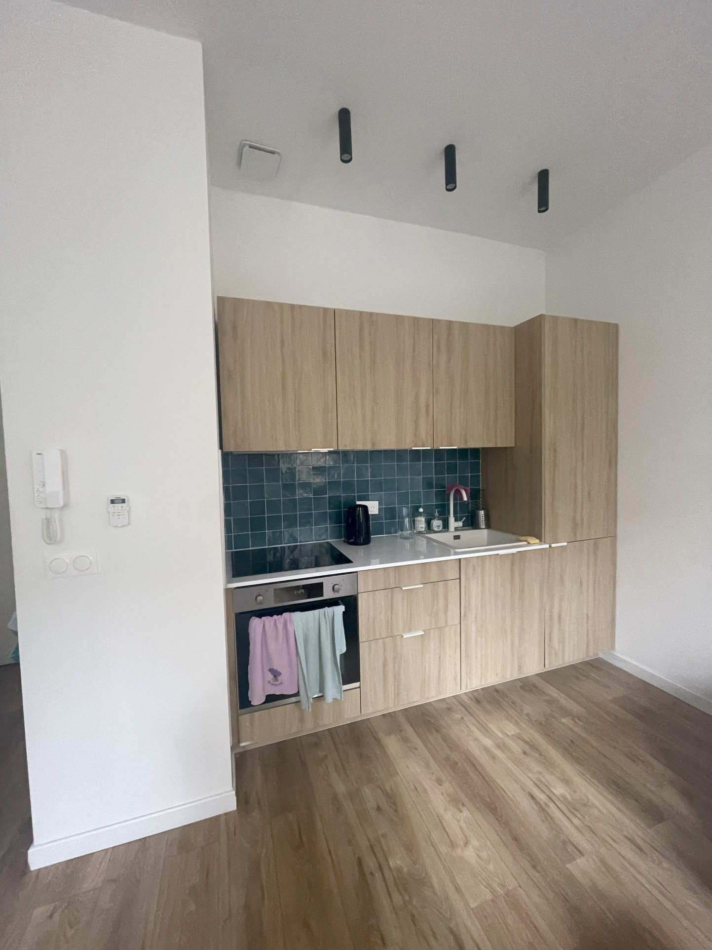 Location Appartement à Marseille 6e arrondissement 2 pièces