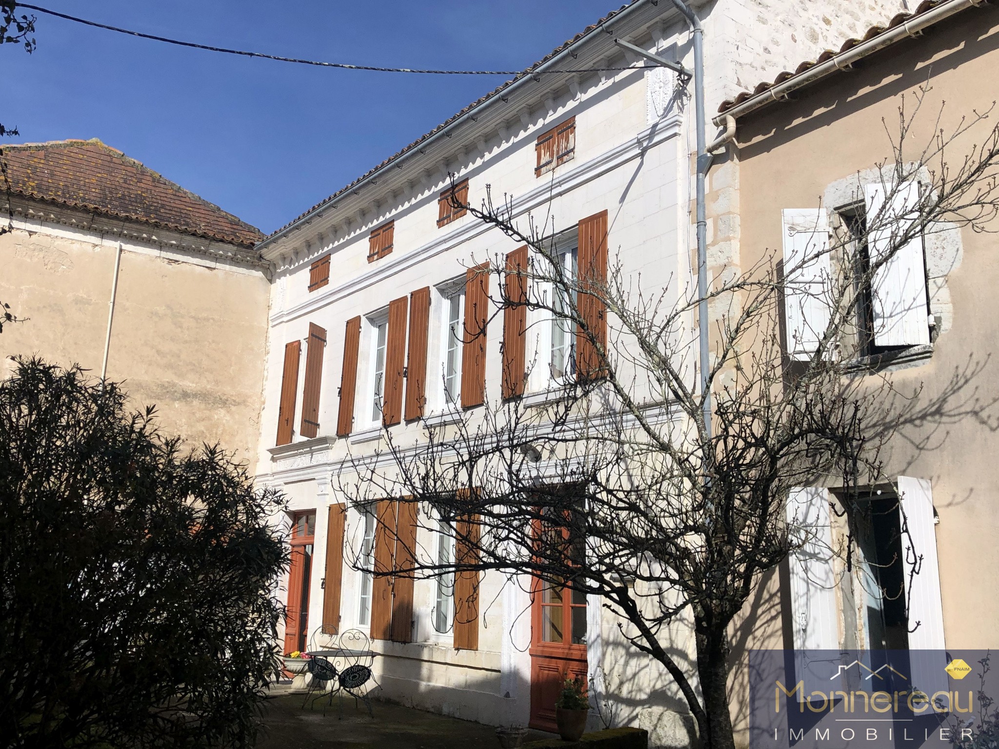 Vente Maison à Brossac 6 pièces