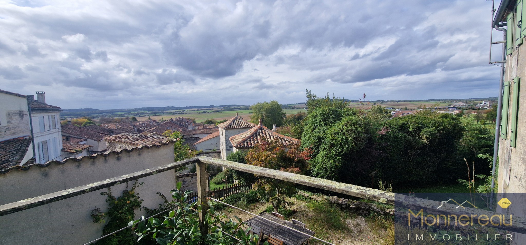 Vente Maison à Villebois-Lavalette 4 pièces