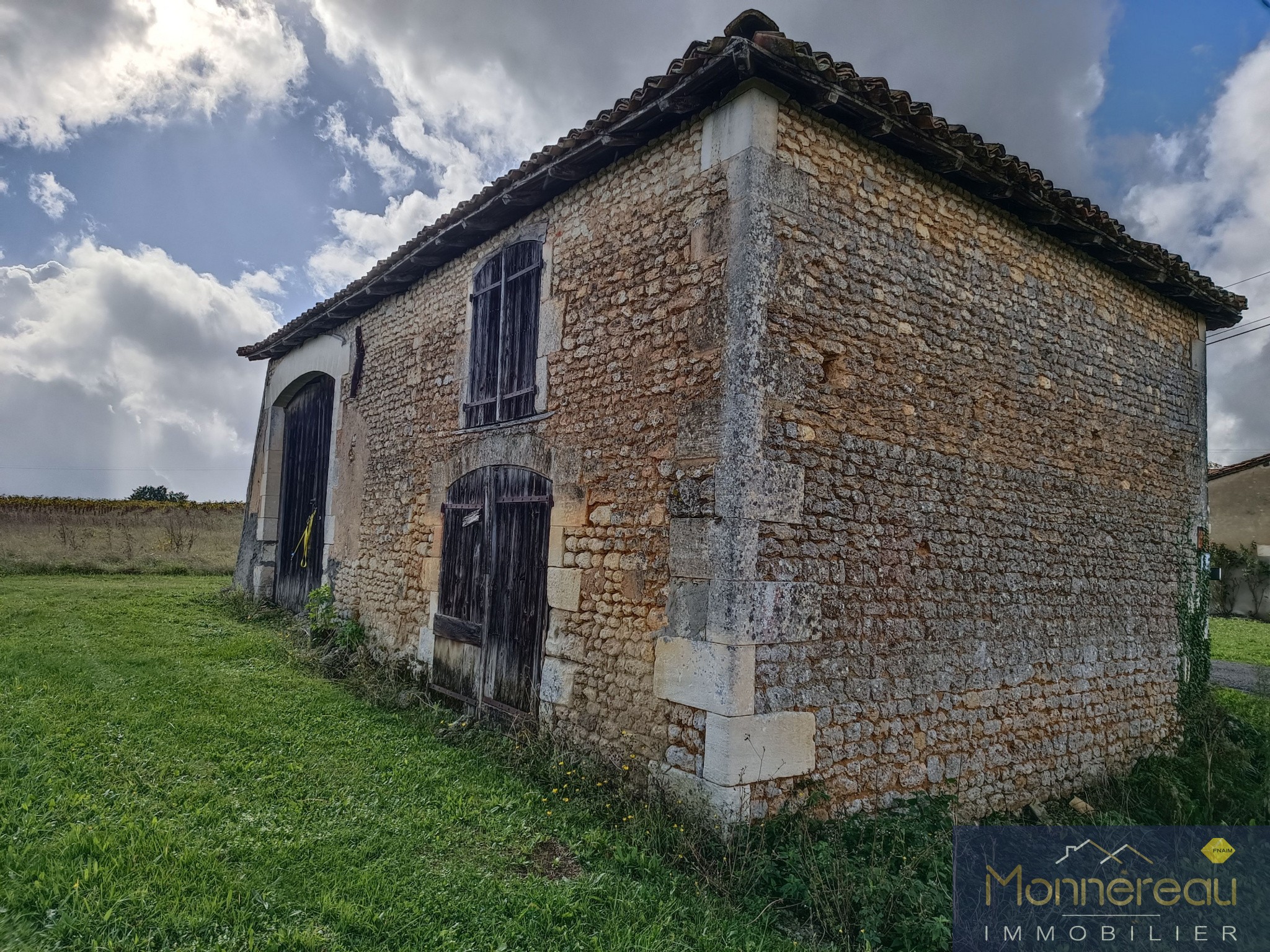 Vente Terrain à Saint-Maigrin 1 pièce