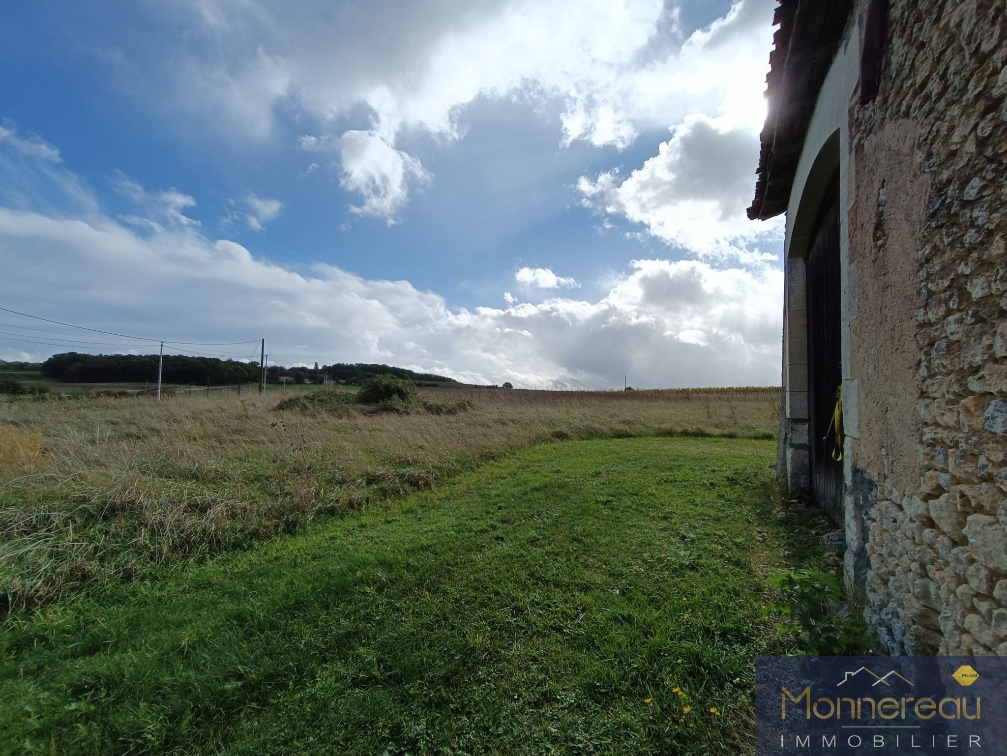 Vente Terrain à Saint-Maigrin 1 pièce