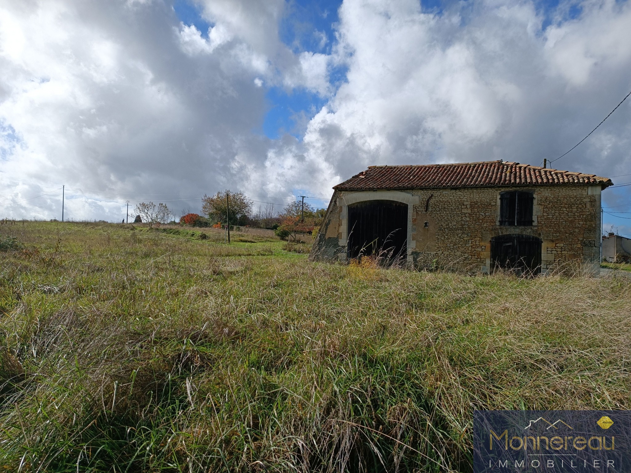 Vente Terrain à Saint-Maigrin 1 pièce