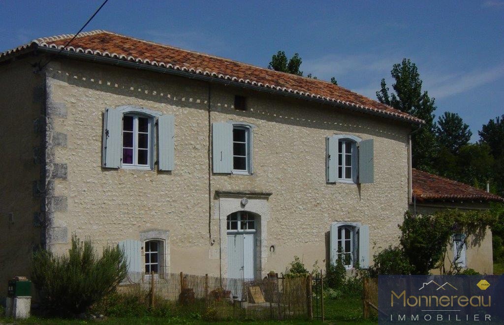 Vente Maison à Aubeterre-sur-Dronne 12 pièces