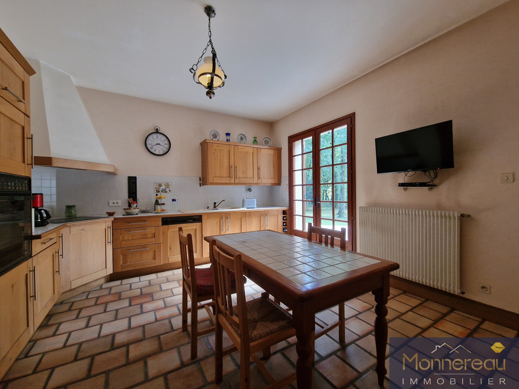 Vente Maison à Montmoreau-Saint-Cybard 8 pièces