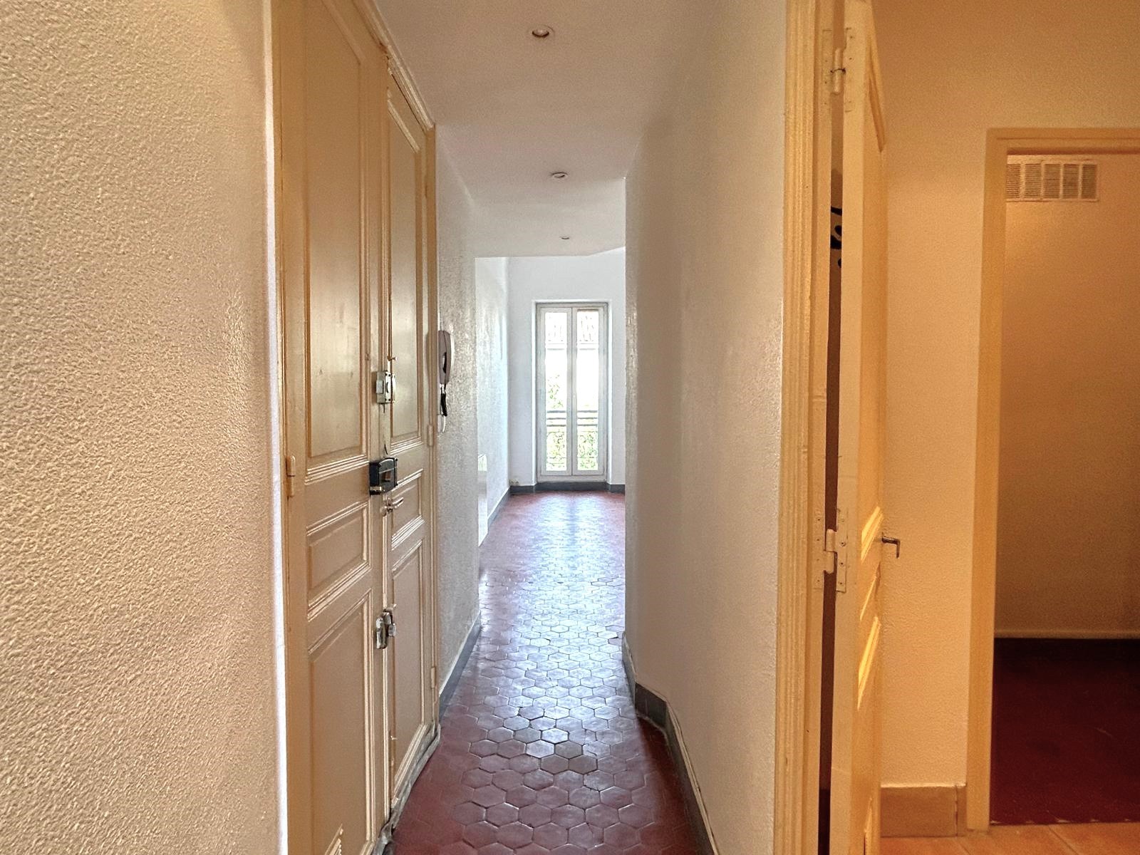 Vente Appartement à Marseille 4e arrondissement 3 pièces