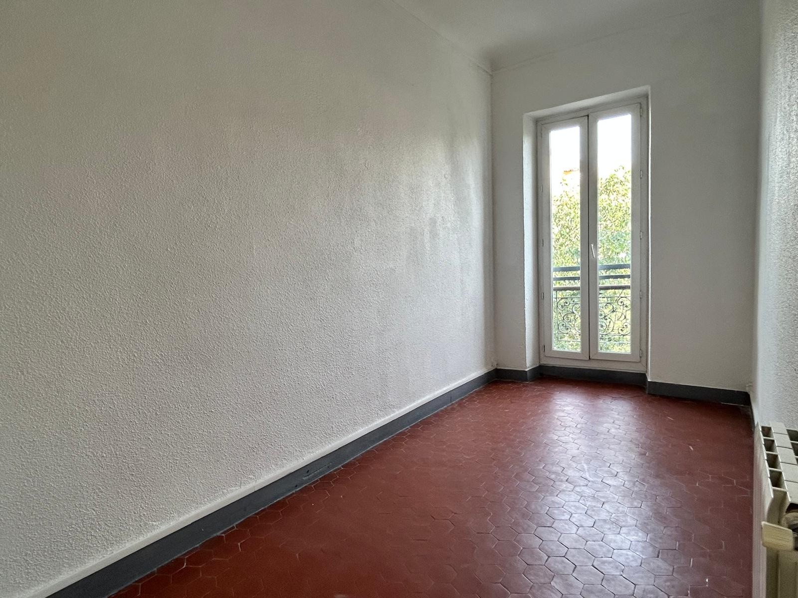 Vente Appartement à Marseille 4e arrondissement 3 pièces