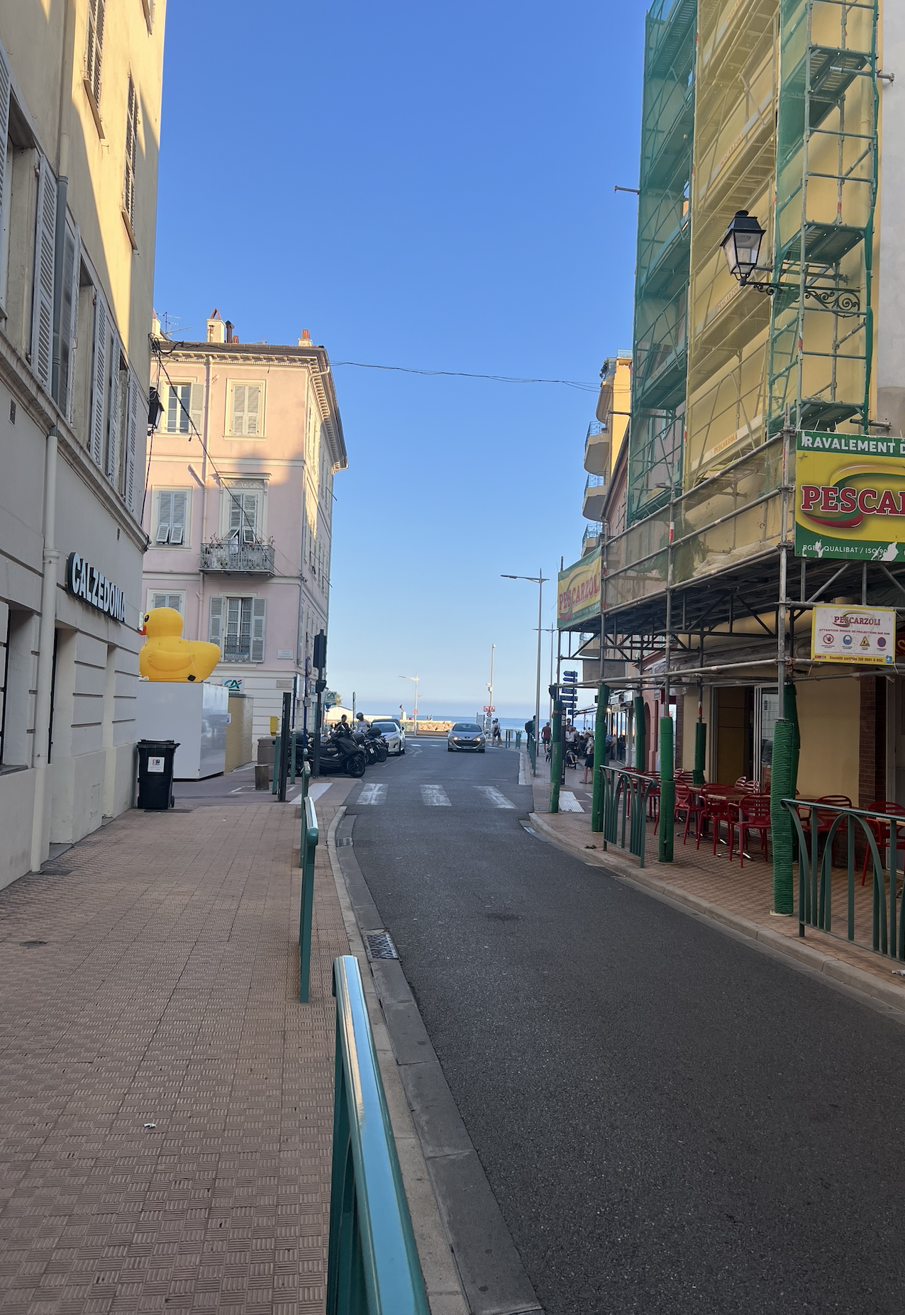 Vente Bureau / Commerce à Menton 0 pièce