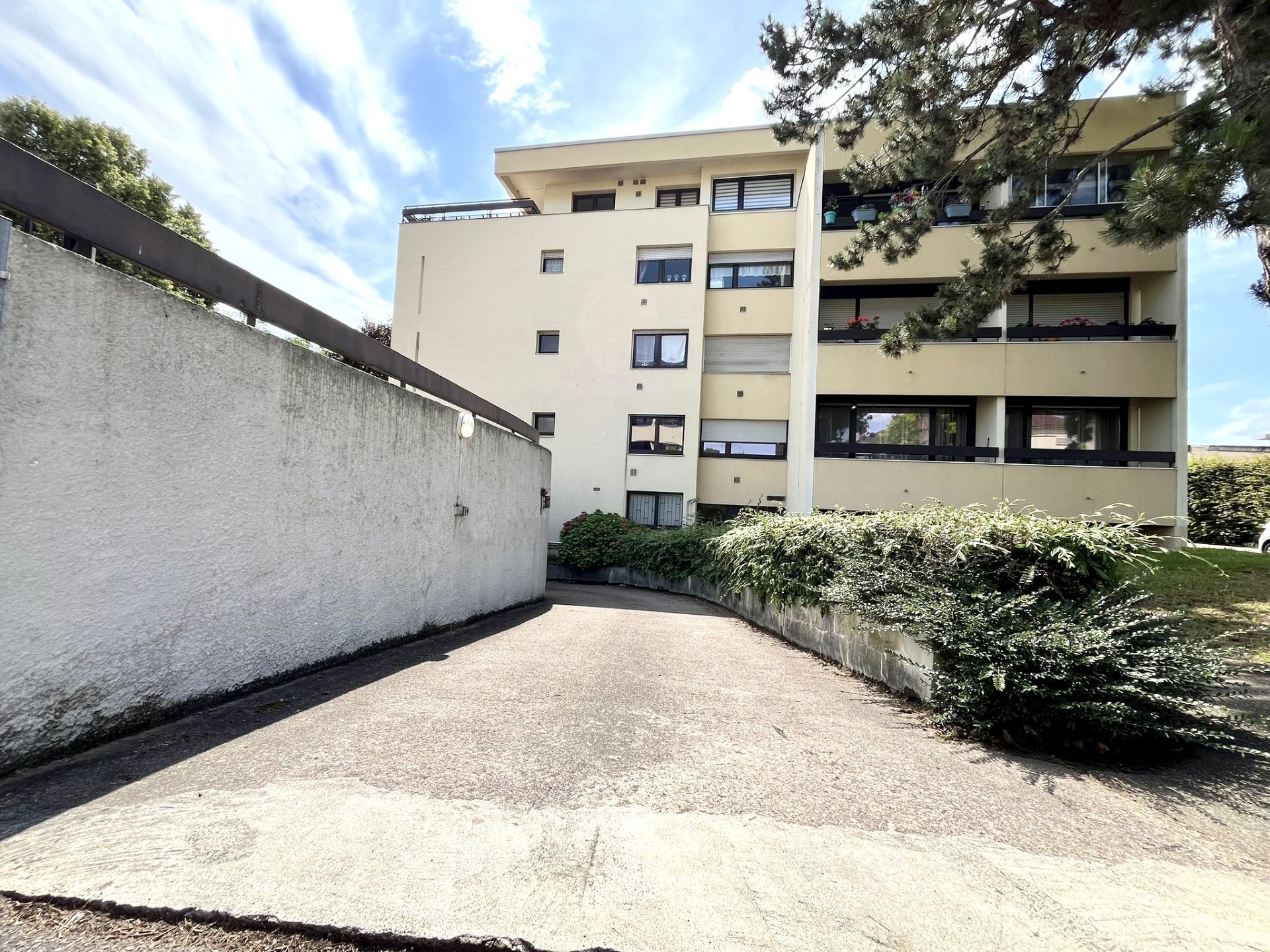 Vente Garage / Parking à Saint-Julien-lès-Metz 0 pièce