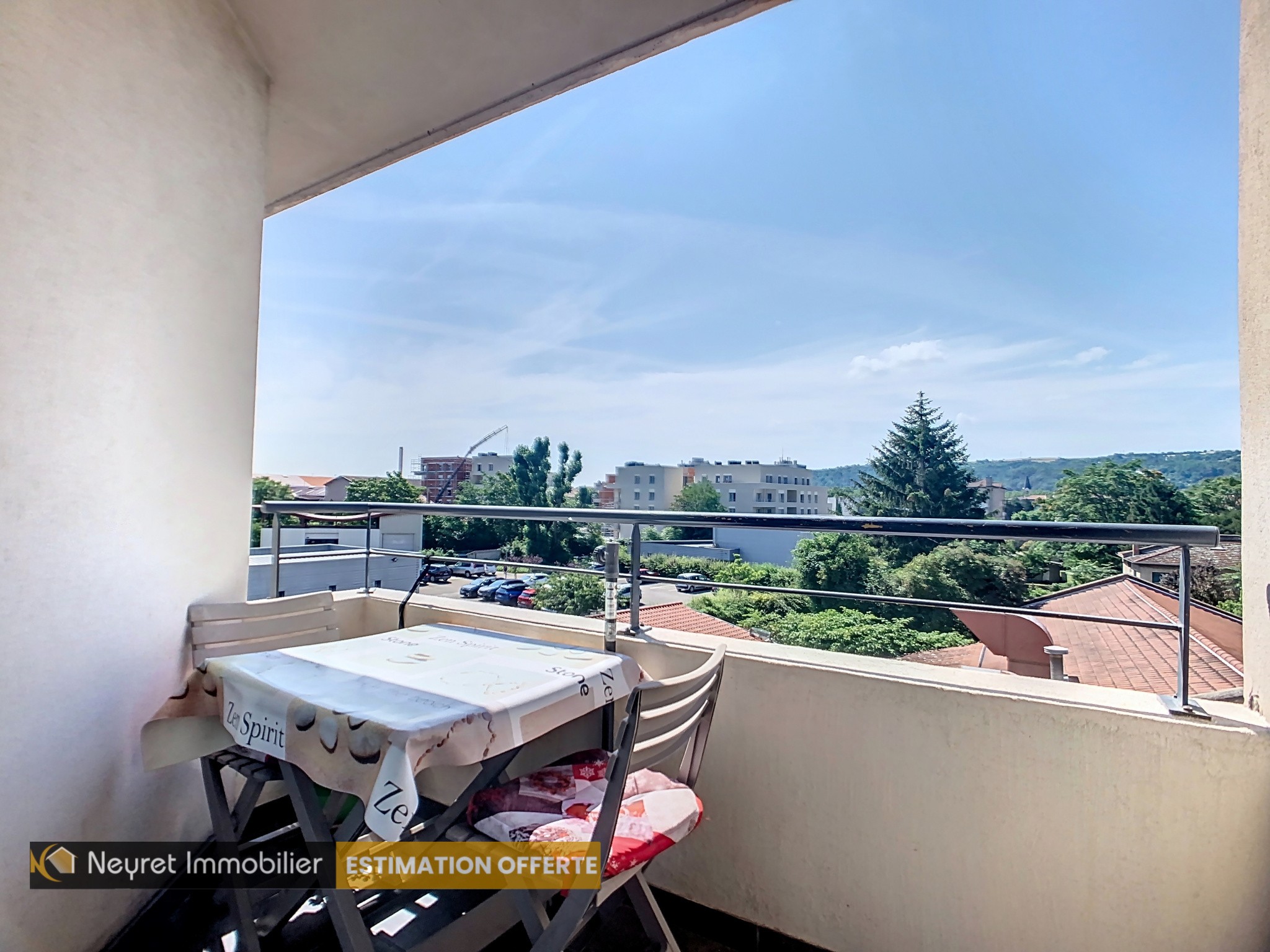 Vente Appartement à Givors 5 pièces