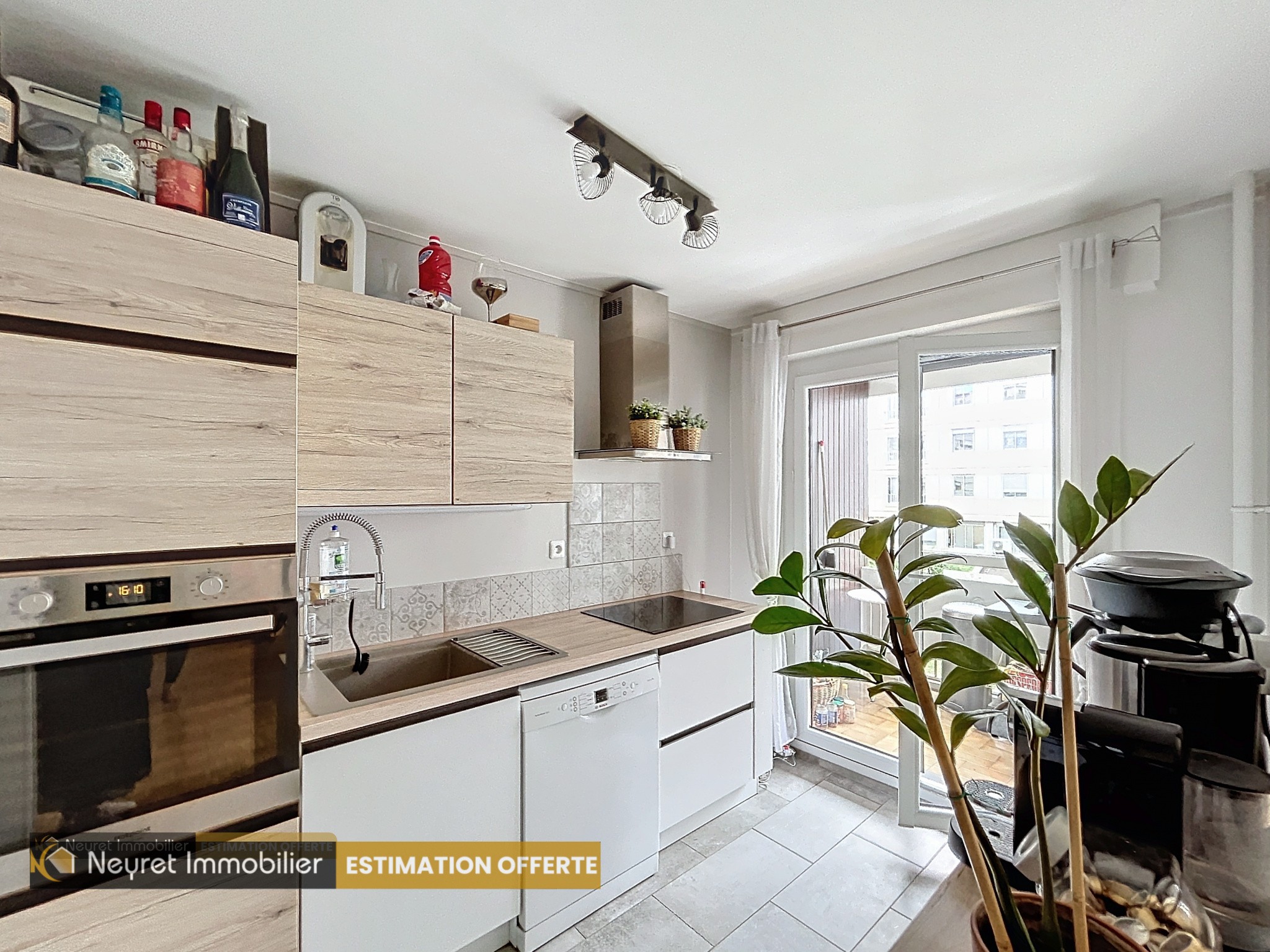 Vente Appartement à Lyon 7e arrondissement 3 pièces