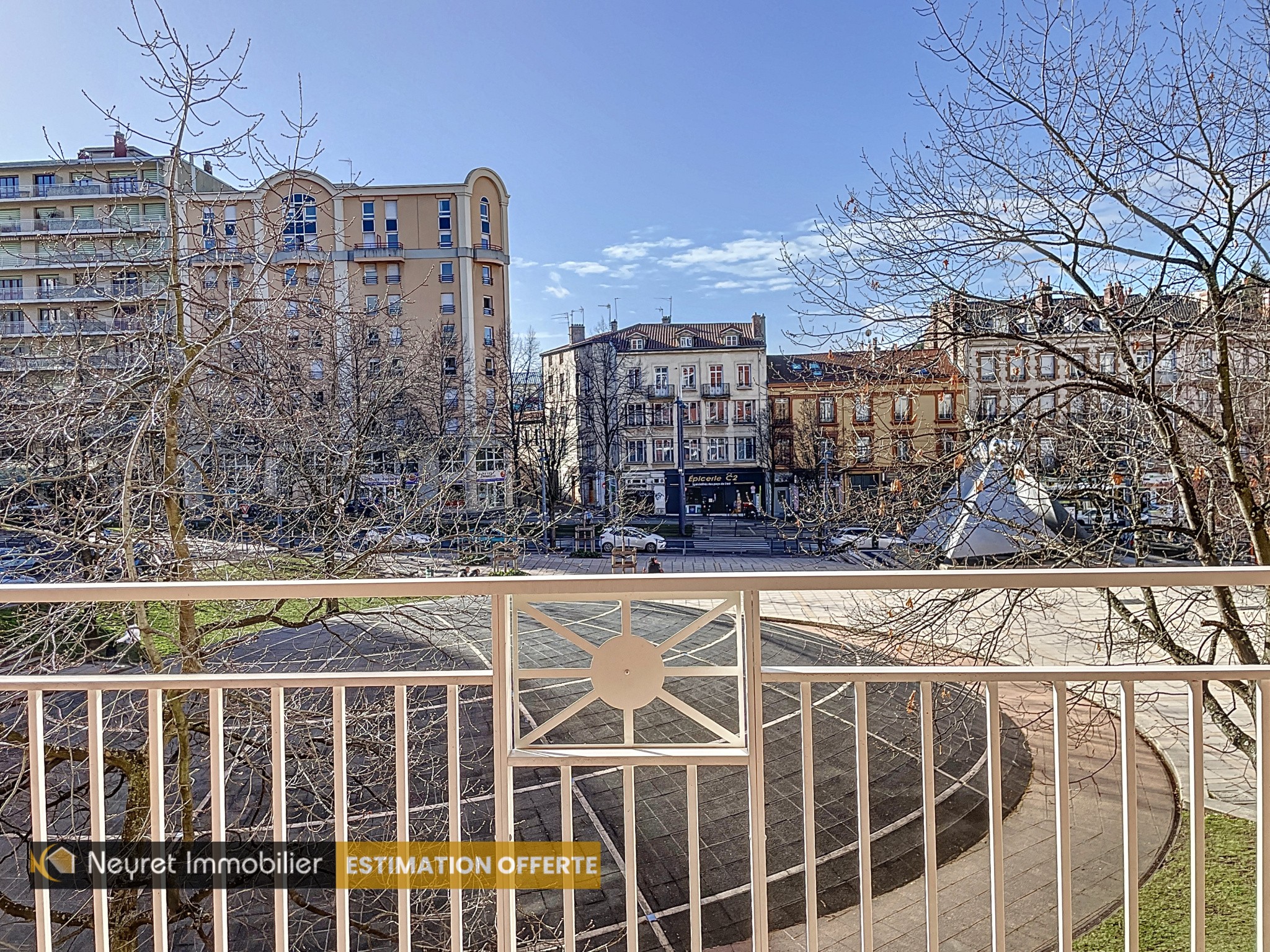 Vente Appartement à Saint-Étienne 12 pièces