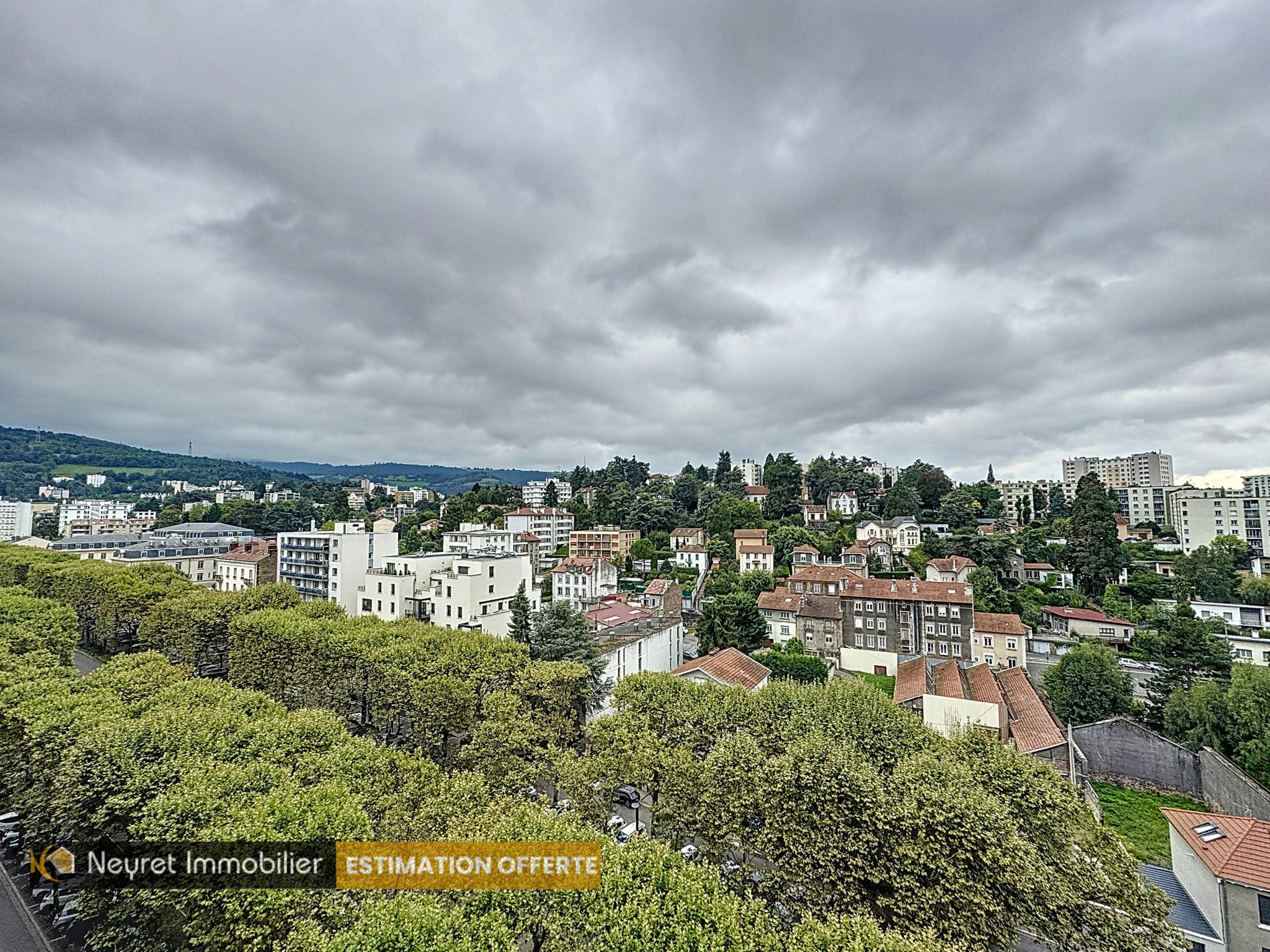 Vente Appartement à Saint-Étienne 5 pièces