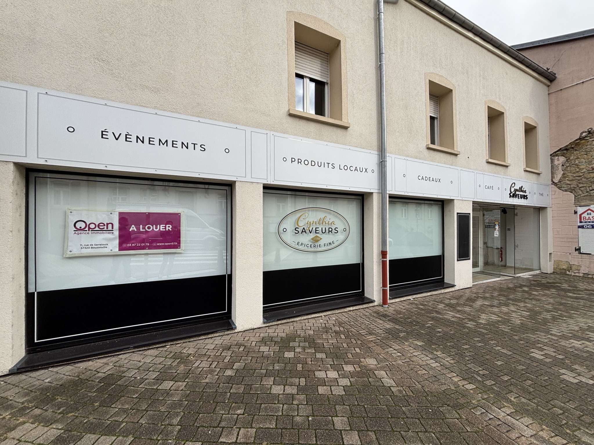 Location Bureau / Commerce à Bouzonville 0 pièce