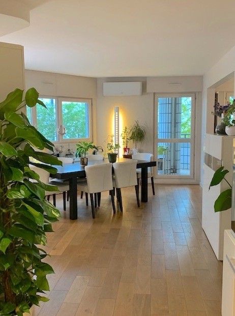 Vente Appartement à Paris Vaugirard 15e arrondissement 6 pièces