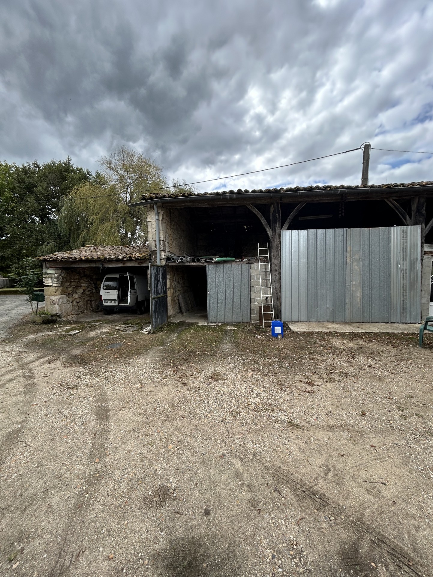 Vente Maison à Saint-Genès-de-Fronsac 28 pièces