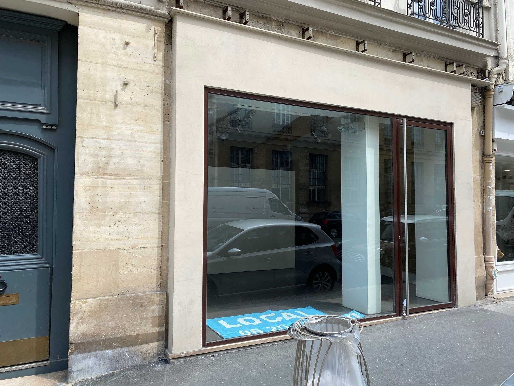 Location Bureau / Commerce à Paris Luxembourg 6e arrondissement 1 pièce