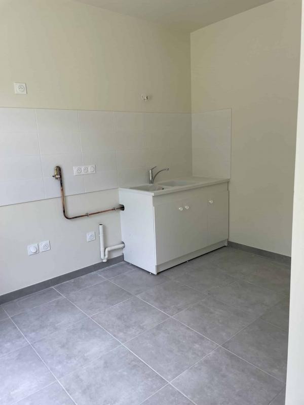 Location Appartement à Pont-sur-Yonne 4 pièces