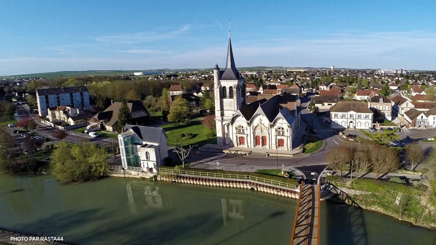 Vente Terrain à Pont-Sainte-Marie 0 pièce