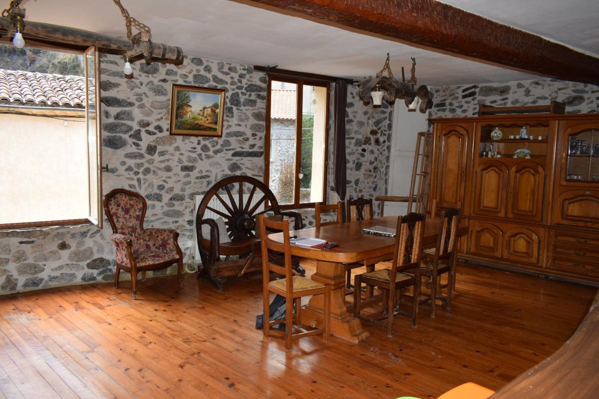 Vente Maison à Montfort-sur-Boulzane 11 pièces