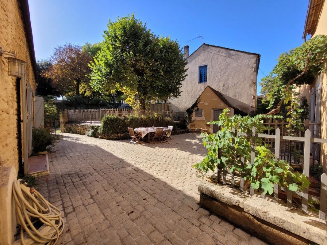 Vente Maison à Sainte-Alvère 20 pièces