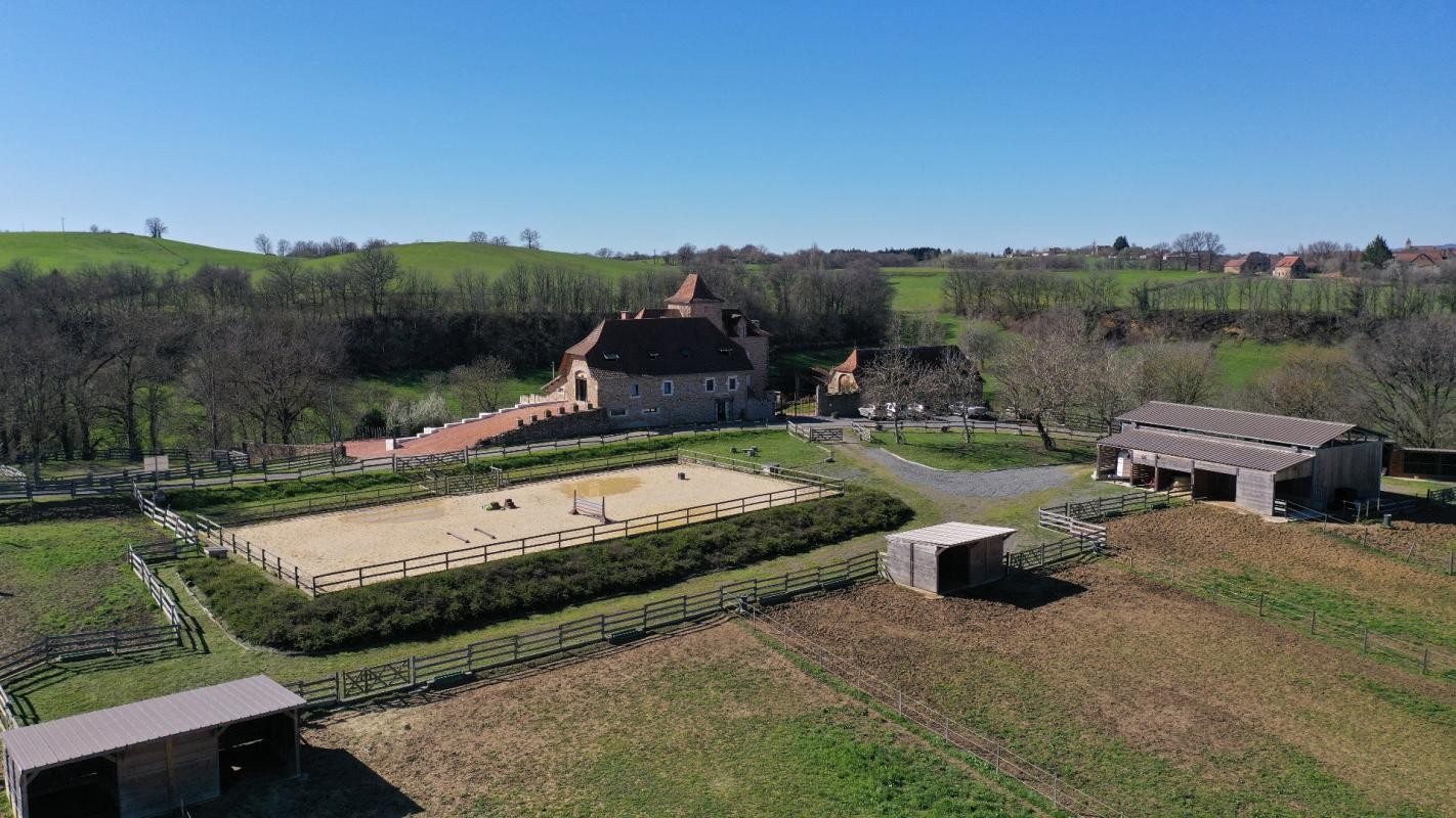 Vente Maison à Figeac 25 pièces