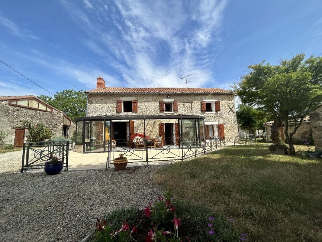 Vente Maison à Lhommaizé 9 pièces