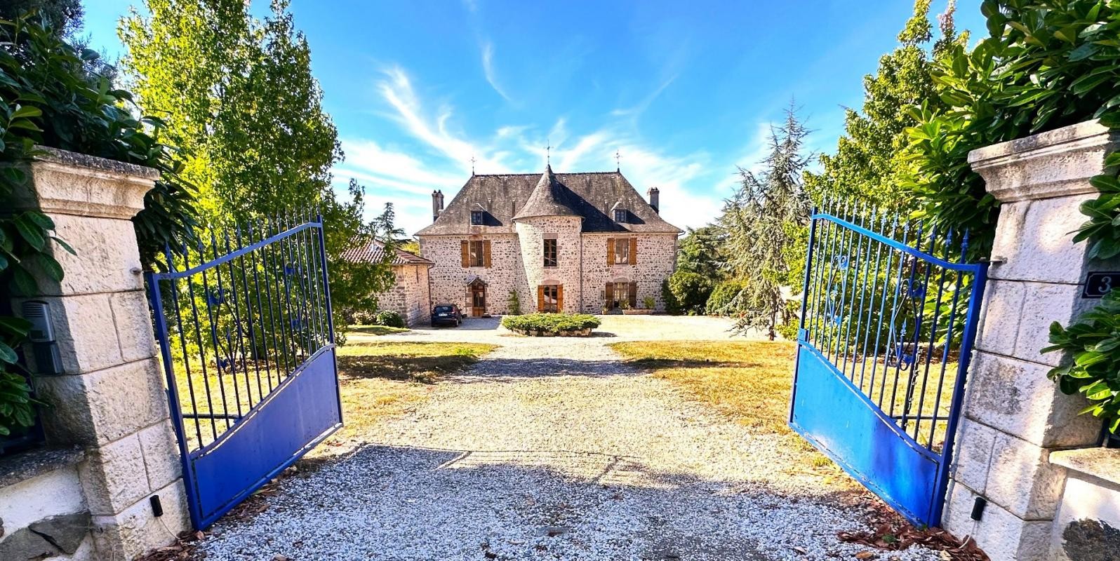 Vente Maison à Confolens 15 pièces