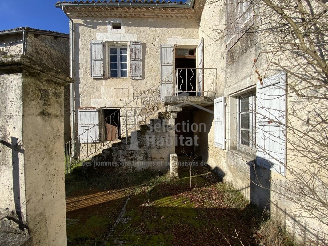 Vente Maison à Villebois-Lavalette 20 pièces