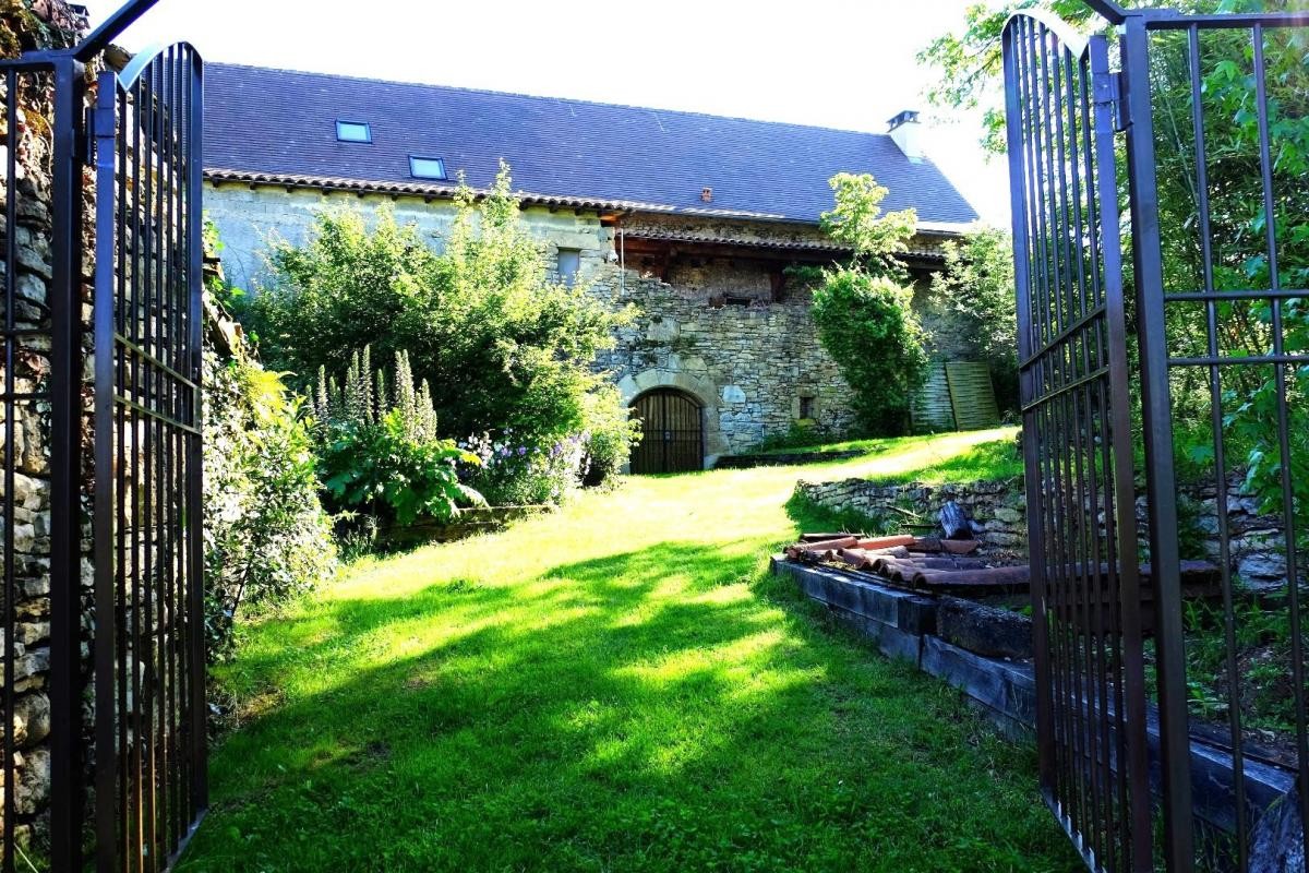 Vente Maison à Figeac 25 pièces