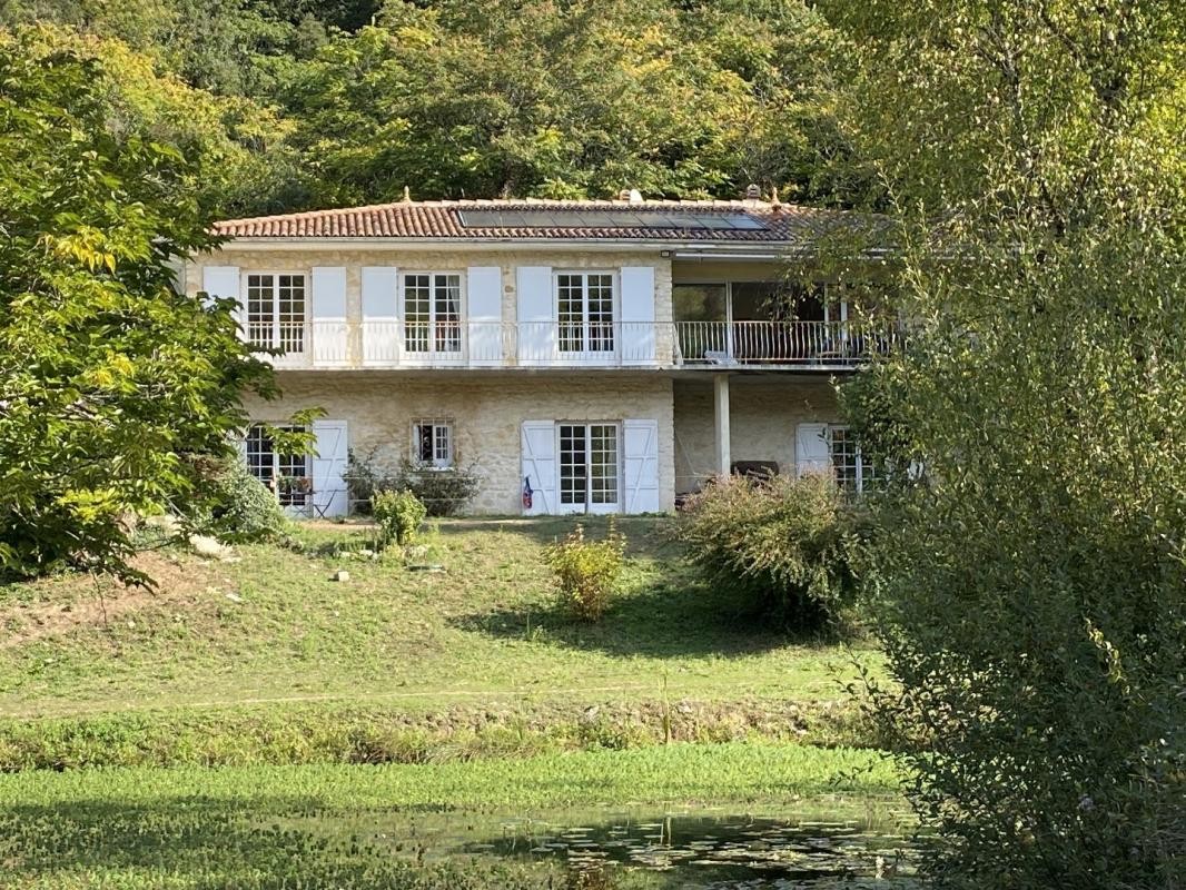 Vente Maison à Angoulême 7 pièces