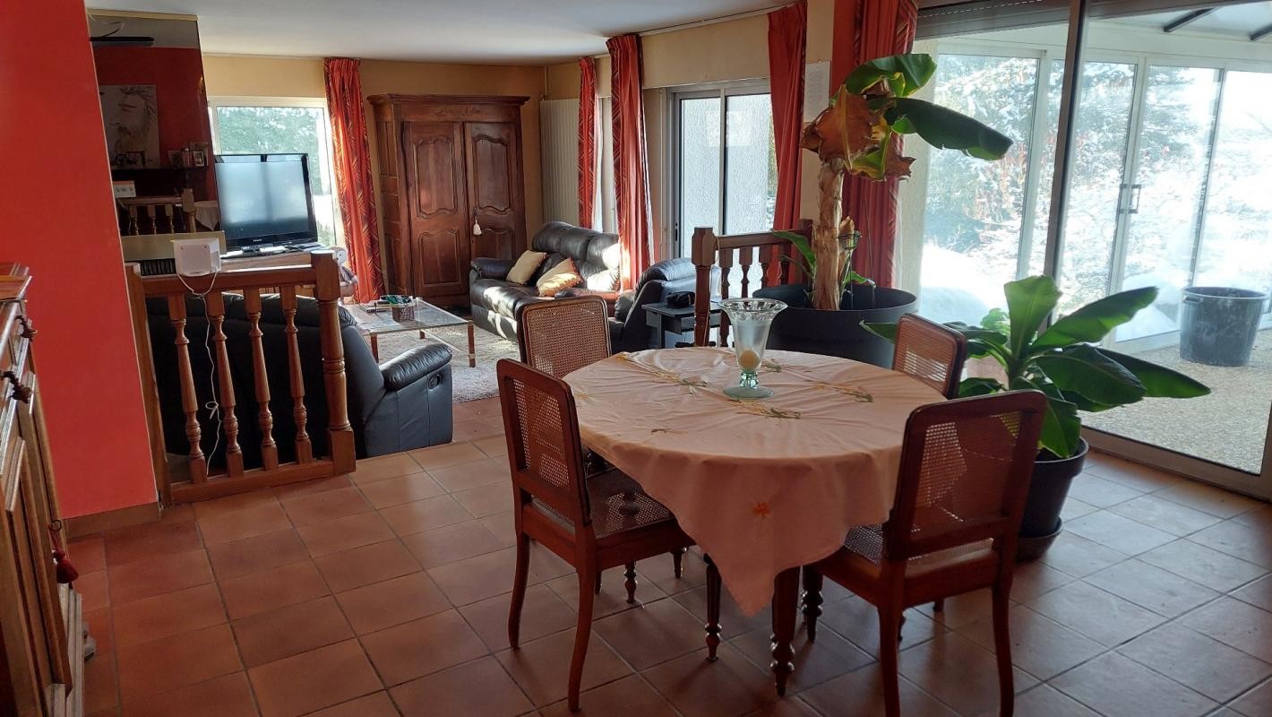 Vente Maison à Saint-Alban-sur-Limagnole 12 pièces