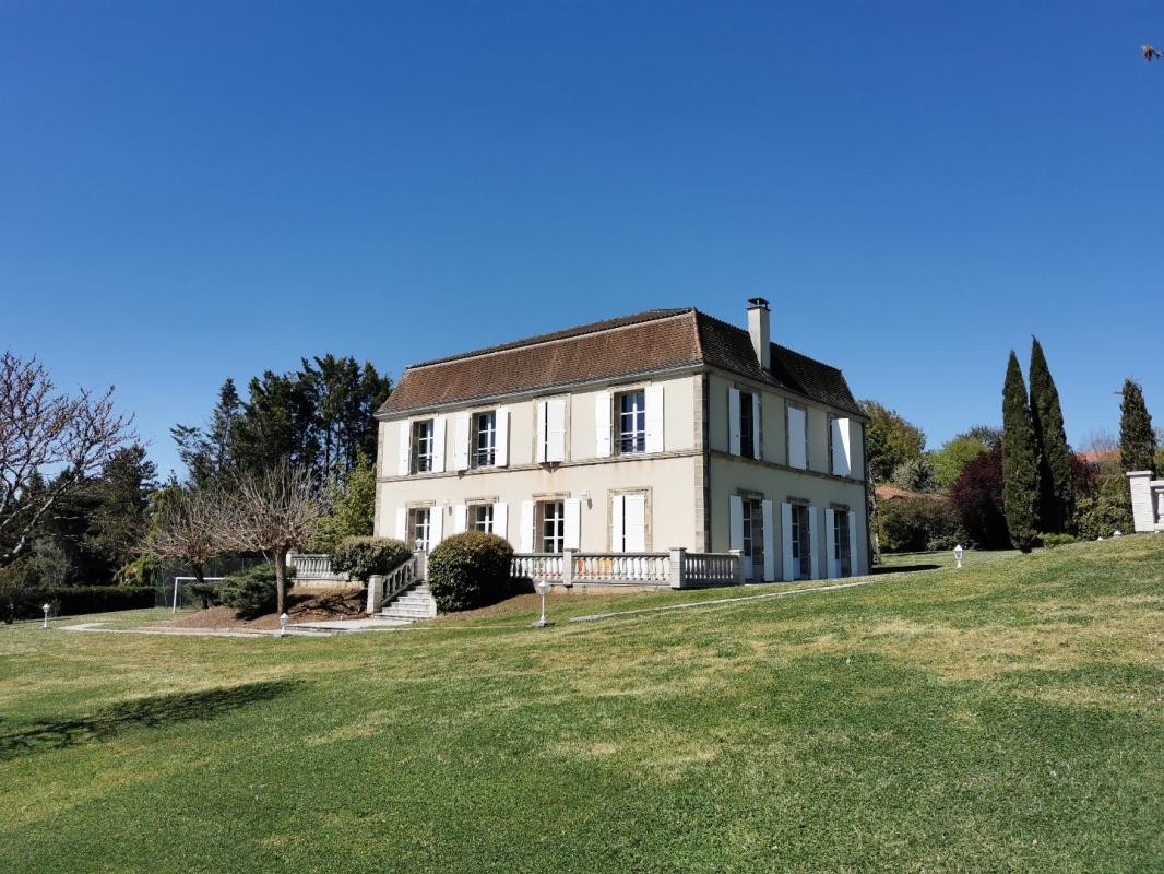 Vente Maison à Figeac 10 pièces