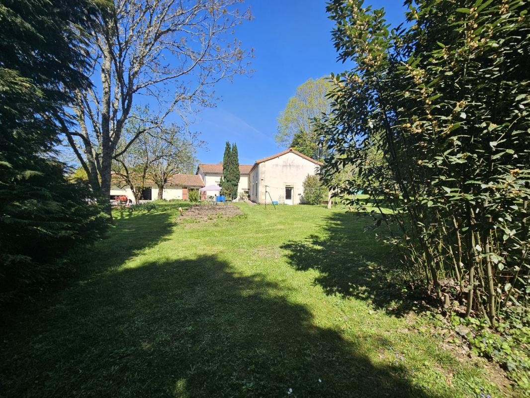 Vente Maison à Chalagnac 8 pièces