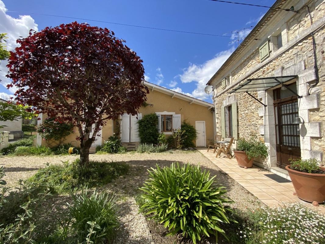 Vente Maison à Chalais 8 pièces