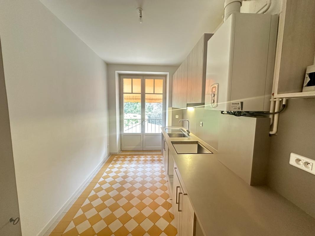 Location Appartement à Lyon 6e arrondissement 3 pièces