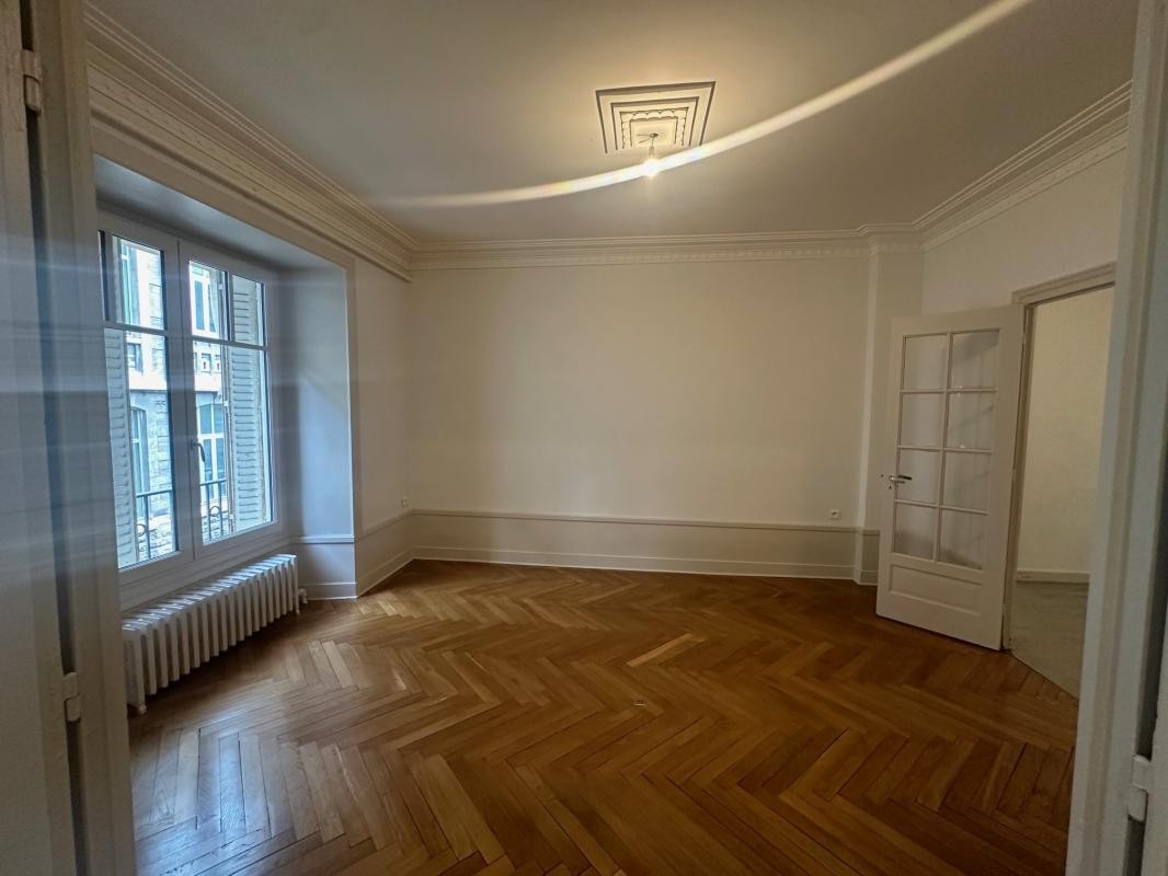 Location Appartement à Lyon 6e arrondissement 3 pièces